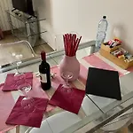 Mi Casa Es Su Casa